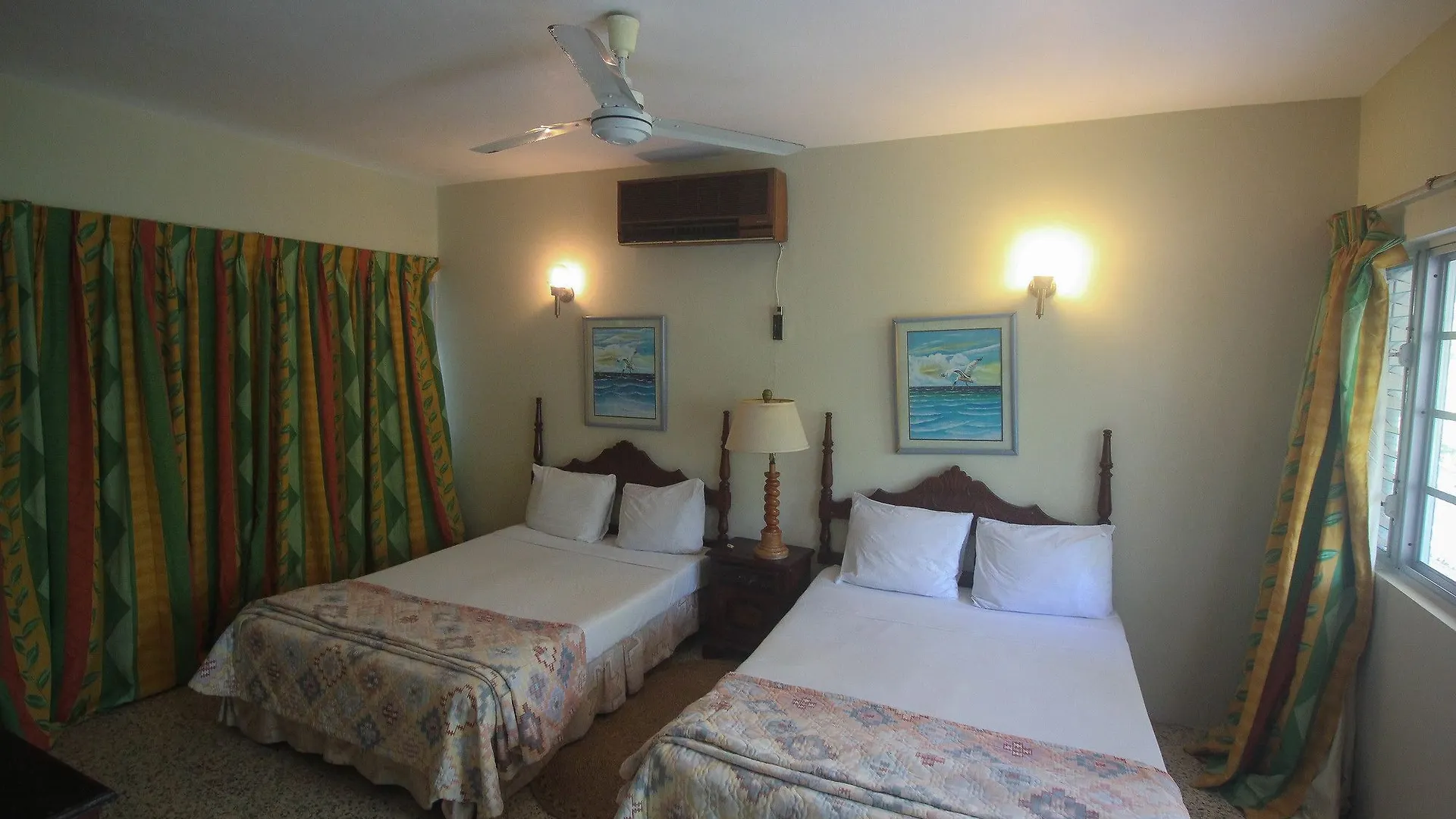 Sahara Hostel Montego Bay 0*,