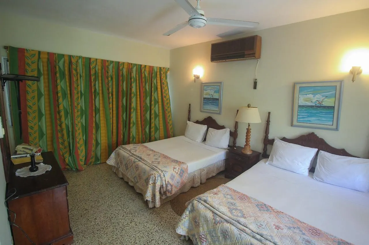 Sahara Hostel Montego Bay Jamaica